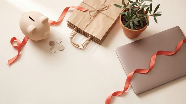 Tehnici verificate pentru a economisi la cumpărăturile online